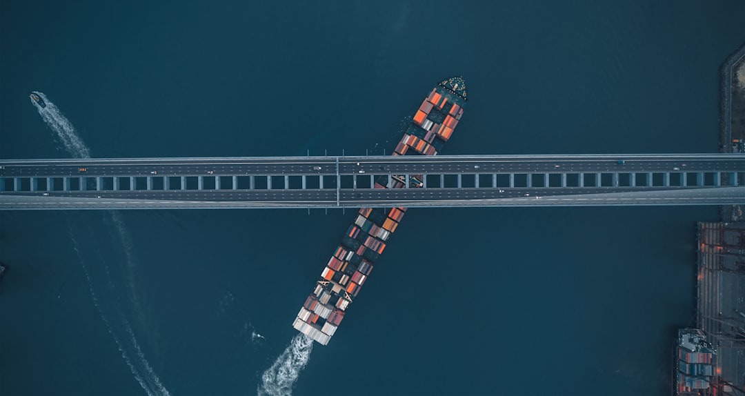 UK exports via sea and air freight for global delivery
